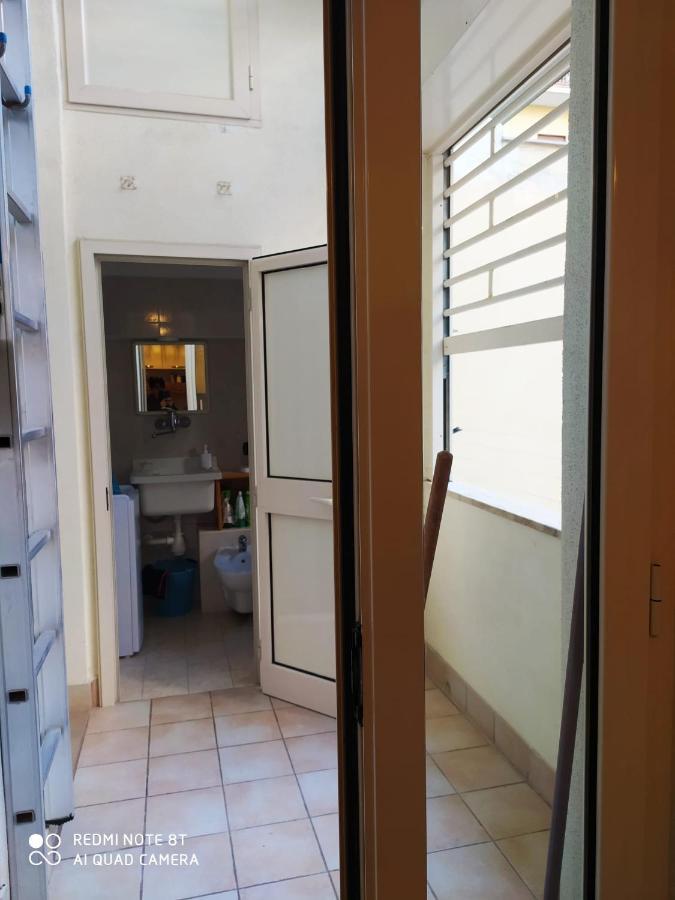 Apartamento Dante Alighieri House Bari Exterior foto