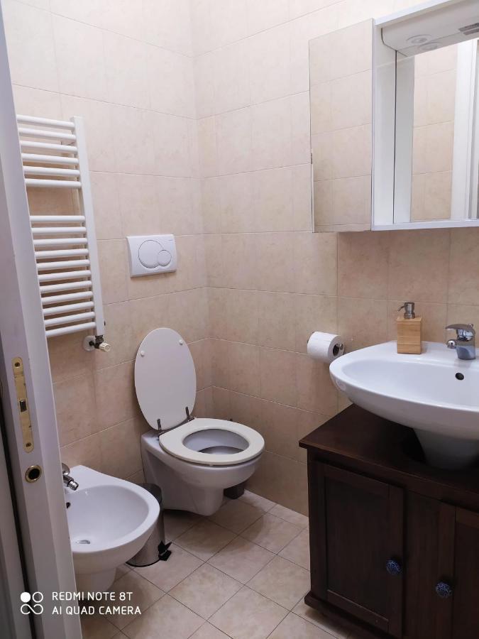 Apartamento Dante Alighieri House Bari Exterior foto