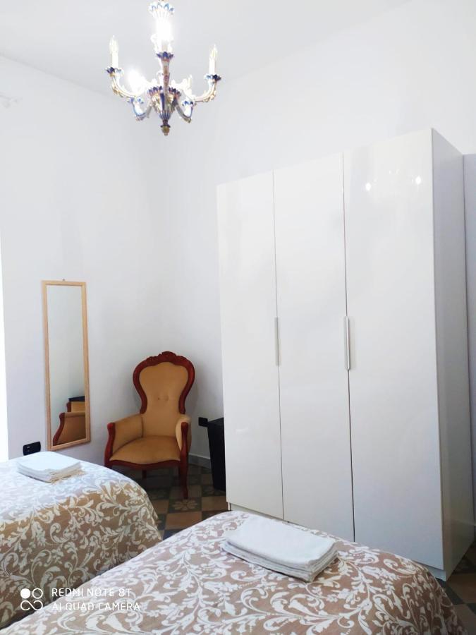 Apartamento Dante Alighieri House Bari Exterior foto